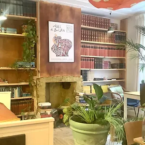 Bed & Breakfast Bookstore